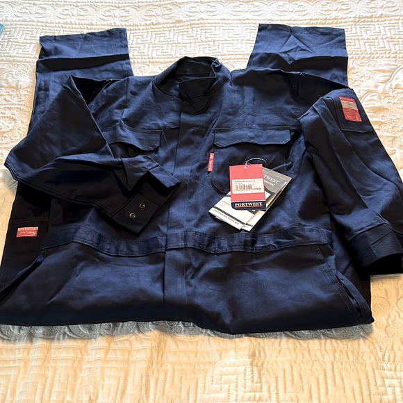Portwest UFR88, Bizflame 88/12 Flame Resistant Coveralls, XL - Picture 5 of 16